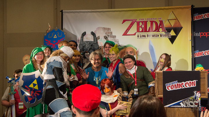 Aonuma parmi des fans de Zelda
