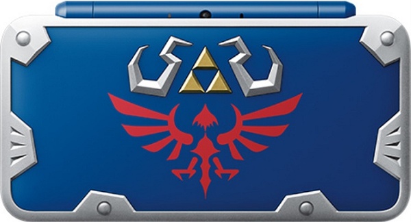 console New Nintendo 2DS XL Hylian Shield Edition