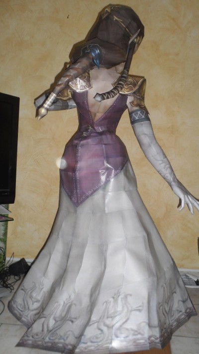 papercraft princesse Zelda de dos